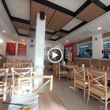 https://horego-prod-outlets-photos.s3.ap-southeast-3.amazonaws.com/horego.com/pinang/restaurant/pizza-hut-restoran/review/thumbnail/af1qipnrum93aclt5ymq_euczfyyjfetz4uhnq5qlg4w.jpg