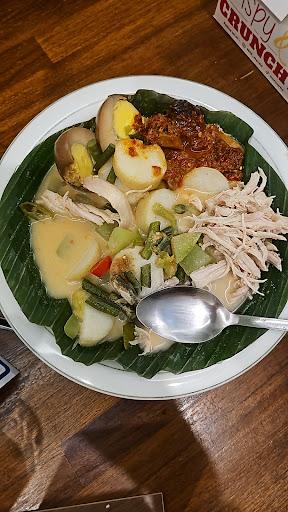 https://horego-prod-outlets-photos.s3.ap-southeast-3.amazonaws.com/horego.com/pinang/restaurant/semier-alam-sutera-javanese-cuisine-and-coffee-shop/review/thumbnail/af1qippljzbrp3t42drpaq8odujl9-brpjyulicmkgjb.jpg