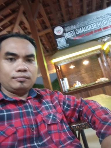 https://horego-prod-outlets-photos.s3.ap-southeast-3.amazonaws.com/horego.com/plumbon/restaurant/martabak-bangka-queen-ceuss-1/review/thumbnail/af1qipnmr6v-bgwzuqqlmeb5cqhnvcznzofv6yzlcvpy.jpg