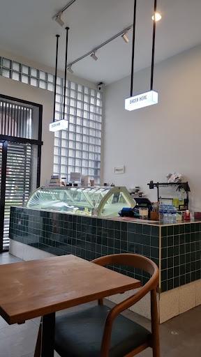 https://horego-prod-outlets-photos.s3.ap-southeast-3.amazonaws.com/horego.com/pondok-aren/cafe/maza-gelato-bintaro/review/thumbnail/af1qipp-pngywp9bmsewzbmmx-a6dyljqmcy0nedrvlp.jpg