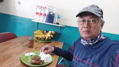 https://horego-prod-outlets-photos.s3.ap-southeast-3.amazonaws.com/horego.com/pondok-aren/restaurant/ayam-bakar-lamongan-cak-di/review/thumbnail/af1qipo0ckveoqvqapqndv4wozah0_6lk_3mirytpz23.jpg