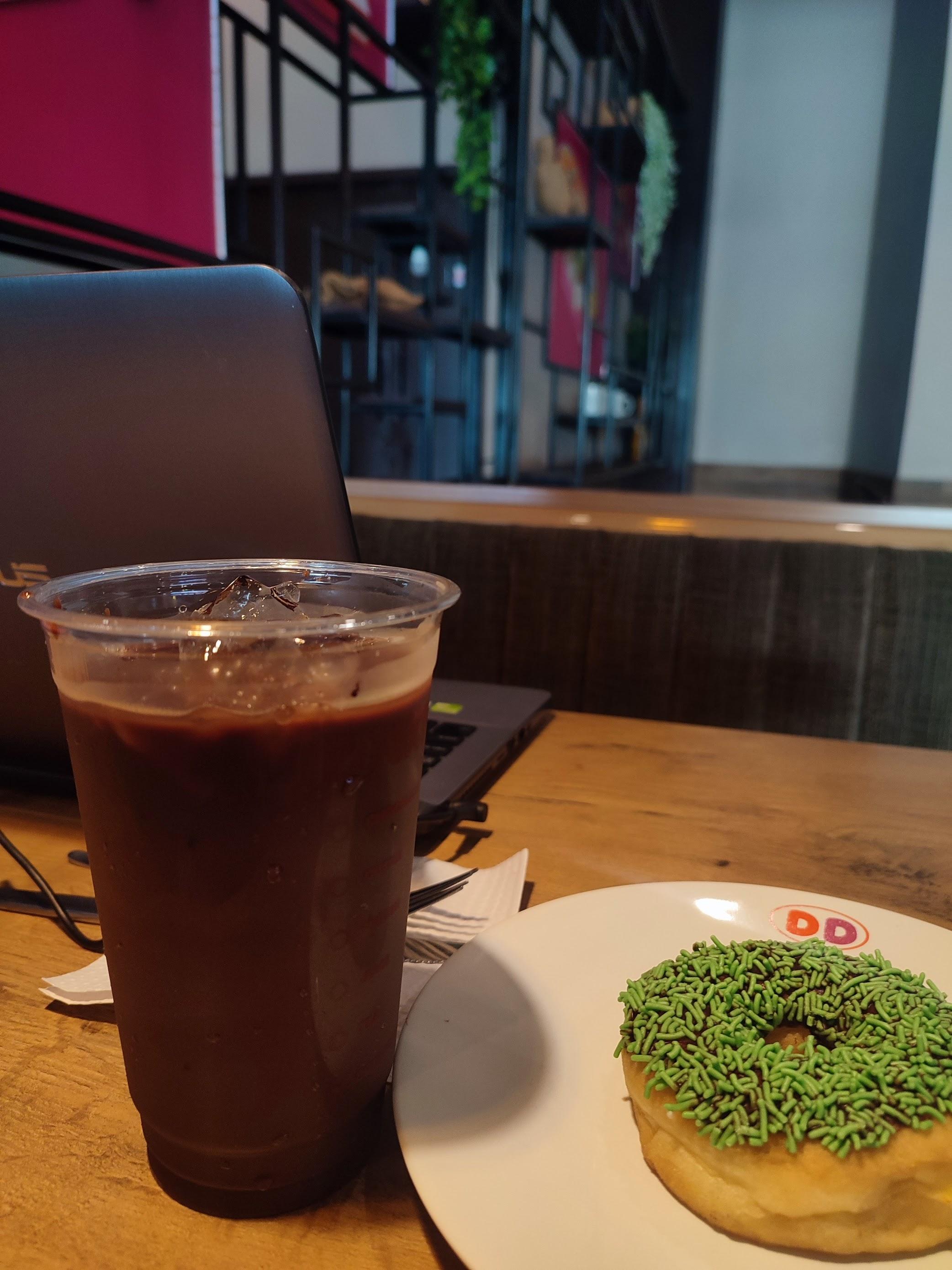 Dunkin’ Donuts Ceger Raya review