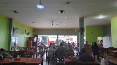 https://horego-prod-outlets-photos.s3.ap-southeast-3.amazonaws.com/horego.com/pondok-aren/restaurant/rm-sayur-asem-betawi-h-masa/review/thumbnail/af1qipnyh7oezhj6x_7kfiwn9axgjdawvxiu7phxpfoj.jpg