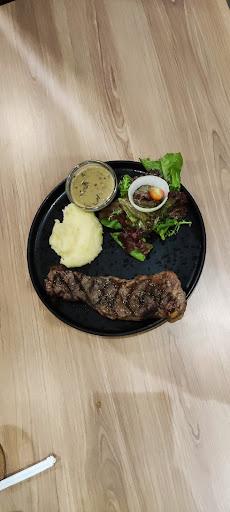 https://horego-prod-outlets-photos.s3.ap-southeast-3.amazonaws.com/horego.com/pulo-gadung/restaurant/steakment/review/thumbnail/af1qipm7hw87vkjvs2qbymvlengdgeelm64jvwl6mcqa.jpg