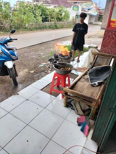 https://horego-prod-outlets-photos.s3.ap-southeast-3.amazonaws.com/horego.com/rancaekek/restaurant/rm-padang-ros-minang/review/thumbnail/af1qipp7xyl6fxvn3-tkhptt7w0rzuc-dimtgqoz7qwl.jpg