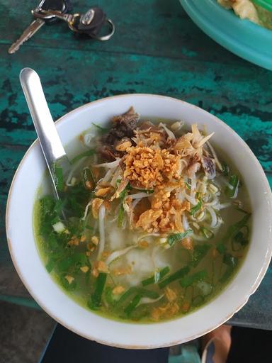 https://horego-prod-outlets-photos.s3.ap-southeast-3.amazonaws.com/horego.com/salaman/restaurant/soto-bening-lik-gareng/review/thumbnail/af1qipofldd48tsd0koq_8ezpzenuve74eqap0b1yjas.jpg