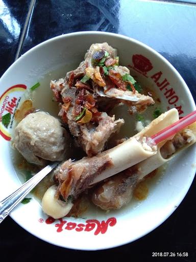 https://horego-prod-outlets-photos.s3.ap-southeast-3.amazonaws.com/horego.com/salaman/restaurant/warung-bakso-balungan-mba-iya/review/thumbnail/af1qipobdouqvbj0ess3tinuddmc_w54ba2vwyzjor1h.jpg