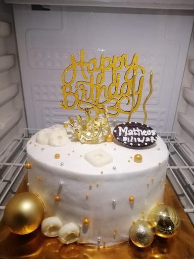 https://horego-prod-outlets-photos.s3.ap-southeast-3.amazonaws.com/horego.com/sawahan/bakery/tart-alyssa-cake/review/thumbnail/af1qipoxglxceqkqk_ms5rzxpzzrjgd4nwyt2p5aqlzl.jpg