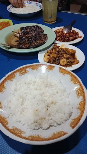 https://horego-prod-outlets-photos.s3.ap-southeast-3.amazonaws.com/horego.com/sawahan/restaurant/depot-cita-rasa-sari-laut-dan-ikan-bakar/review/thumbnail/af1qippe1rspbnozlhc76j0lzejswjsyunh5nmcbet99.jpg