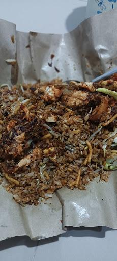 https://horego-prod-outlets-photos.s3.ap-southeast-3.amazonaws.com/horego.com/sawahan/restaurant/nasi-goreng-jawa-cak-san/review/thumbnail/af1qipoytcgt_kdsgnsk9y3e0npyu9vkqqegesmz7d0a.jpg