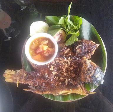 https://horego-prod-outlets-photos.s3.ap-southeast-3.amazonaws.com/horego.com/secang/restaurant/lombok-sawah-resto/review/thumbnail/af1qipod_o3nqgdjpodjn8tqz65albfddcwtzsfmssoz.jpg