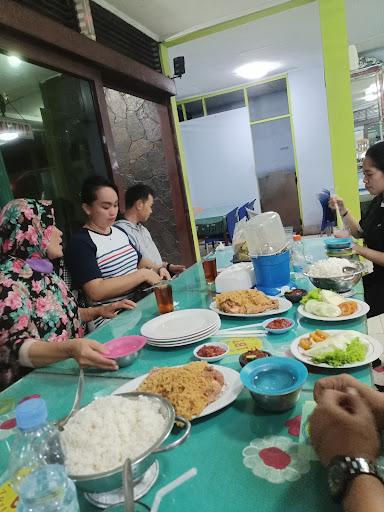 Ayam Goreng Suharti Krapyak review
