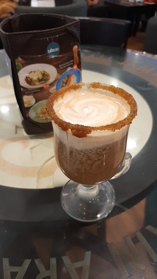 Maxx Coffee Dp Mall review