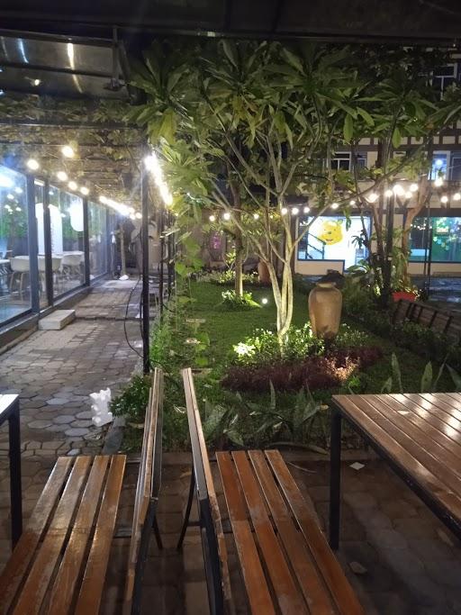 Torisan Cafe & Hotel review