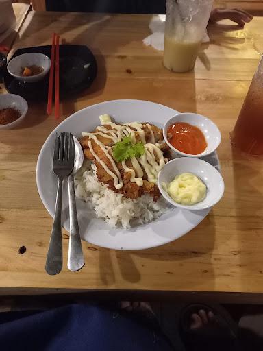 https://horego-prod-outlets-photos.s3.ap-southeast-3.amazonaws.com/horego.com/semarang-tengah/japanese-restaurant/beranda-jepang/review/thumbnail/af1qippdssnniivaagxykwgnuhe9zxxmukhhag92en09.jpg