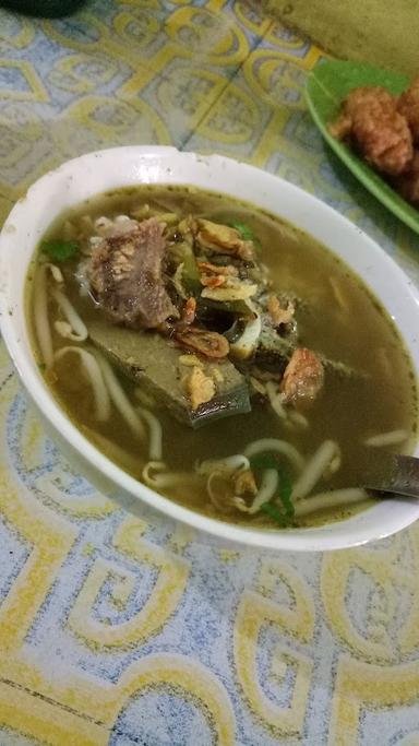 https://horego-prod-outlets-photos.s3.ap-southeast-3.amazonaws.com/horego.com/semarang-tengah/restaurant/soto-sapi-dan-nasi-pindang-lengkong-bu-ning/review/thumbnail/af1qippl0sov6t5rlgqno2cds2tggl-lw3cxpzzzyf8v.jpg