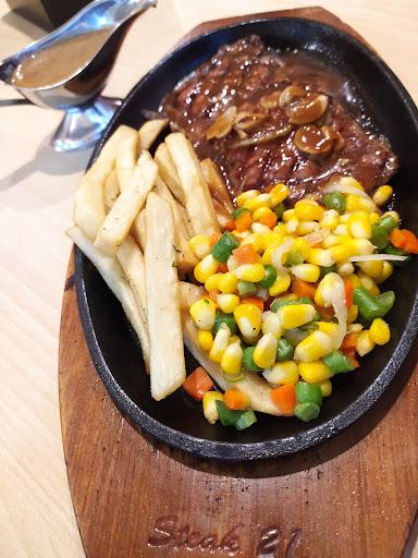 Steak 21 - Plaza Atrium review