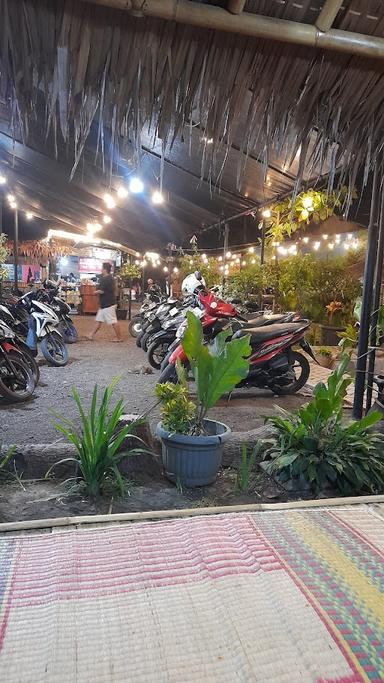 https://horego-prod-outlets-photos.s3.ap-southeast-3.amazonaws.com/horego.com/serang-baru/restaurant/raja-sambal-rs-puja-rasa-cikarang/other/thumbnail/AF1QipMhXIgJF3MTIN9fvFxN4wjFNAjV1fzvqlocfXF3.jpg