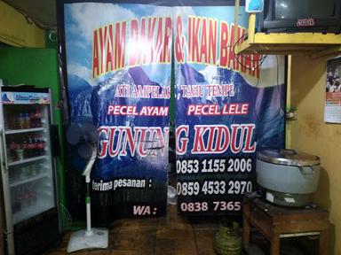 https://horego-prod-outlets-photos.s3.ap-southeast-3.amazonaws.com/horego.com/serpong/restaurant/ayam-bakar-ikan-bakar-gunung-kidul-ff-foto/review/thumbnail/af1qipnnz2raeue20byorzvjpua4gaitsg5lacty_g6m.jpg