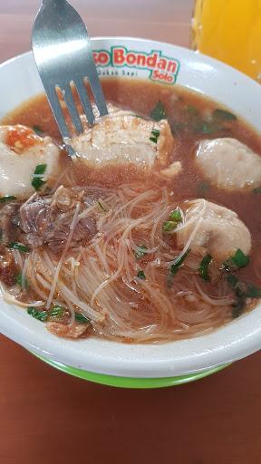 https://horego-prod-outlets-photos.s3.ap-southeast-3.amazonaws.com/horego.com/serpong/restaurant/bakso-bondan-solo-bsd/review/thumbnail/af1qipma1mgskni5lgyr0c_m-l8tbvetvj9er94b27xv.jpg