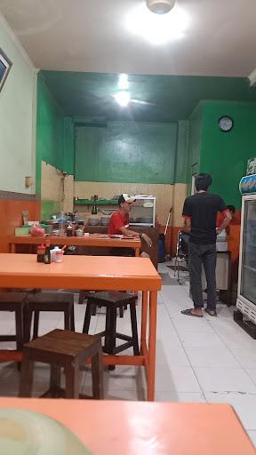 https://horego-prod-outlets-photos.s3.ap-southeast-3.amazonaws.com/horego.com/serpong/restaurant/depot-soto-gebraak/review/thumbnail/af1qippg28ahuzgbmntz8edcco7gpexh5iymfa5qvhhb.jpg