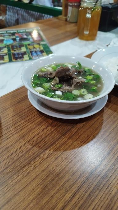 https://horego-prod-outlets-photos.s3.ap-southeast-3.amazonaws.com/horego.com/serpong/restaurant/sop-djanda-sate-maranggi-ma-idah/review/thumbnail/af1qipo6pv4a6mn_6oiqx6pjeum5mqtqw8ohddenggnm.jpg