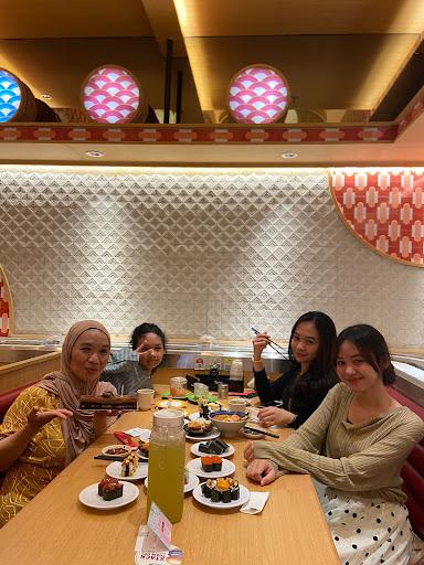 https://horego-prod-outlets-photos.s3.ap-southeast-3.amazonaws.com/horego.com/serpong-utara/japanese-restaurant/tom-sushi/review/thumbnail/af1qipnvxn1l7duusrart3hr5etmzmfwpfouwbjjg60.jpg