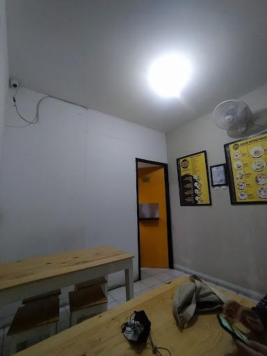 https://horego-prod-outlets-photos.s3.ap-southeast-3.amazonaws.com/horego.com/serpong-utara/restaurant/bakso-gepeng-mantul-graha-raya/review/thumbnail/af1qippbk_rzxik2phrsts1xlvoys8x7ljb_u877nwqi.jpg