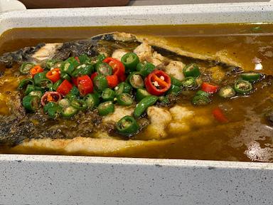 https://horego-prod-outlets-photos.s3.ap-southeast-3.amazonaws.com/horego.com/serpong-utara/restaurant/bantianyao-grilled-fish/food/thumbnail/AF1QipO8D-Jfsc2iFMN2RABa7NTtvJuR6guqcxSyQSIW.jpg