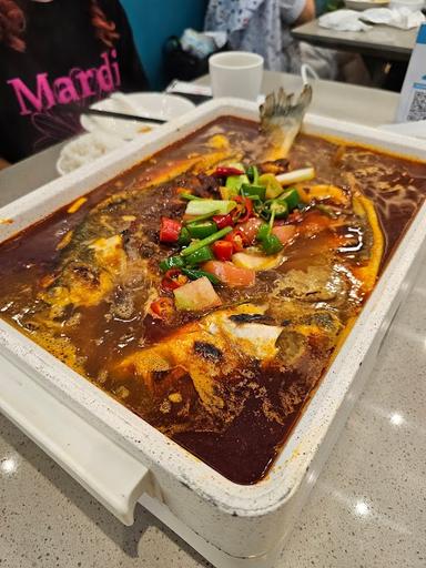 https://horego-prod-outlets-photos.s3.ap-southeast-3.amazonaws.com/horego.com/serpong-utara/restaurant/bantianyao-grilled-fish/review/thumbnail/AF1QipMnNU5UgHyttpnZPgifjdfO1zZXmSaRXwYog8rI.jpg