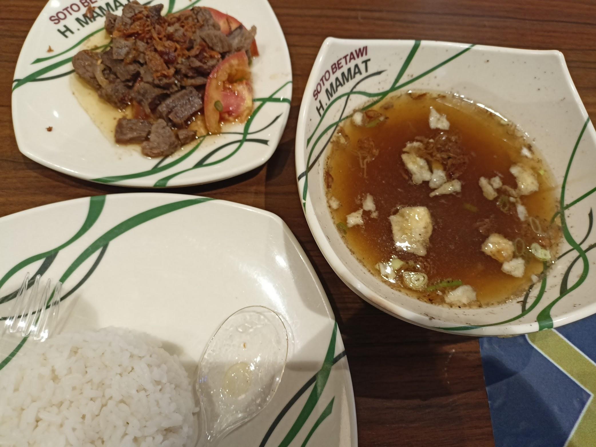 Soto Betawi H. Mamat Living World review