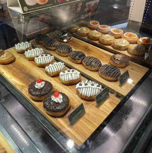 Krispy Kreme Donuts review