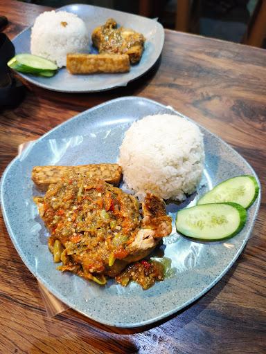 Ayam Gepuk Pak Gembus - Setiabudi 1 review