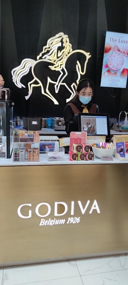 Godiva Kota Kasablanka review