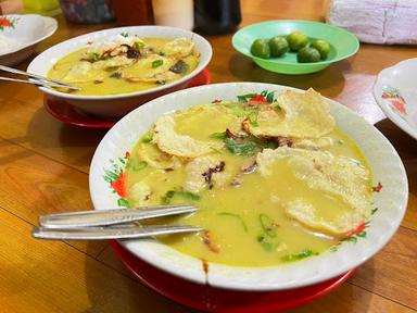 https://horego-prod-outlets-photos.s3.ap-southeast-3.amazonaws.com/horego.com/setia-budi/restaurant/soto-betawi-haji-husen/review/thumbnail/af1qipn0kzljkhinjsjaybffdmasvyguxuha9wbqycgs.jpg