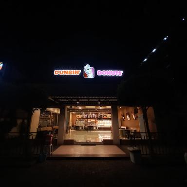 https://horego-prod-outlets-photos.s3.ap-southeast-3.amazonaws.com/horego.com/sidoarjo/cafe/dunkin-donuts/review/thumbnail/af1qipnth1ysbyct46amwvreta2q6jhnv3otxrukk1a_.jpg