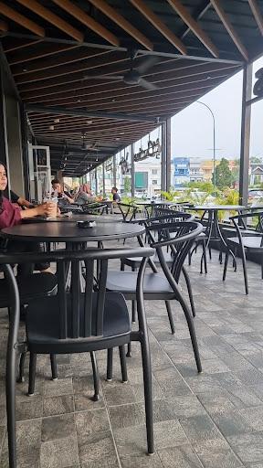 https://horego-prod-outlets-photos.s3.ap-southeast-3.amazonaws.com/horego.com/sidoarjo/coffee-shop/starbucks/review/thumbnail/af1qipmoqpduqbyorevjh_k0fpzpan0gwx3q7cejioam.jpg