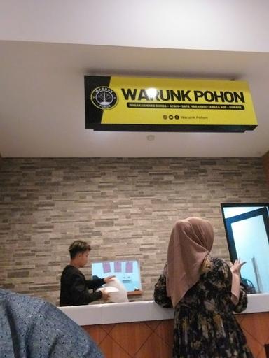 https://horego-prod-outlets-photos.s3.ap-southeast-3.amazonaws.com/horego.com/solokan-jeruk/cafe/warunk-pohon/review/thumbnail/af1qipnzgaq32ytt8ob5rvlh-pnplsoowjqw13zvqzwu.jpg