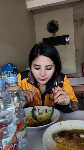 https://horego-prod-outlets-photos.s3.ap-southeast-3.amazonaws.com/horego.com/sumbermanjing-wetan/restaurant/warung-luwes/review/thumbnail/af1qipn9ppbycs3wj-6owwaajbmjsfgpz20znx-mdhxk.jpg