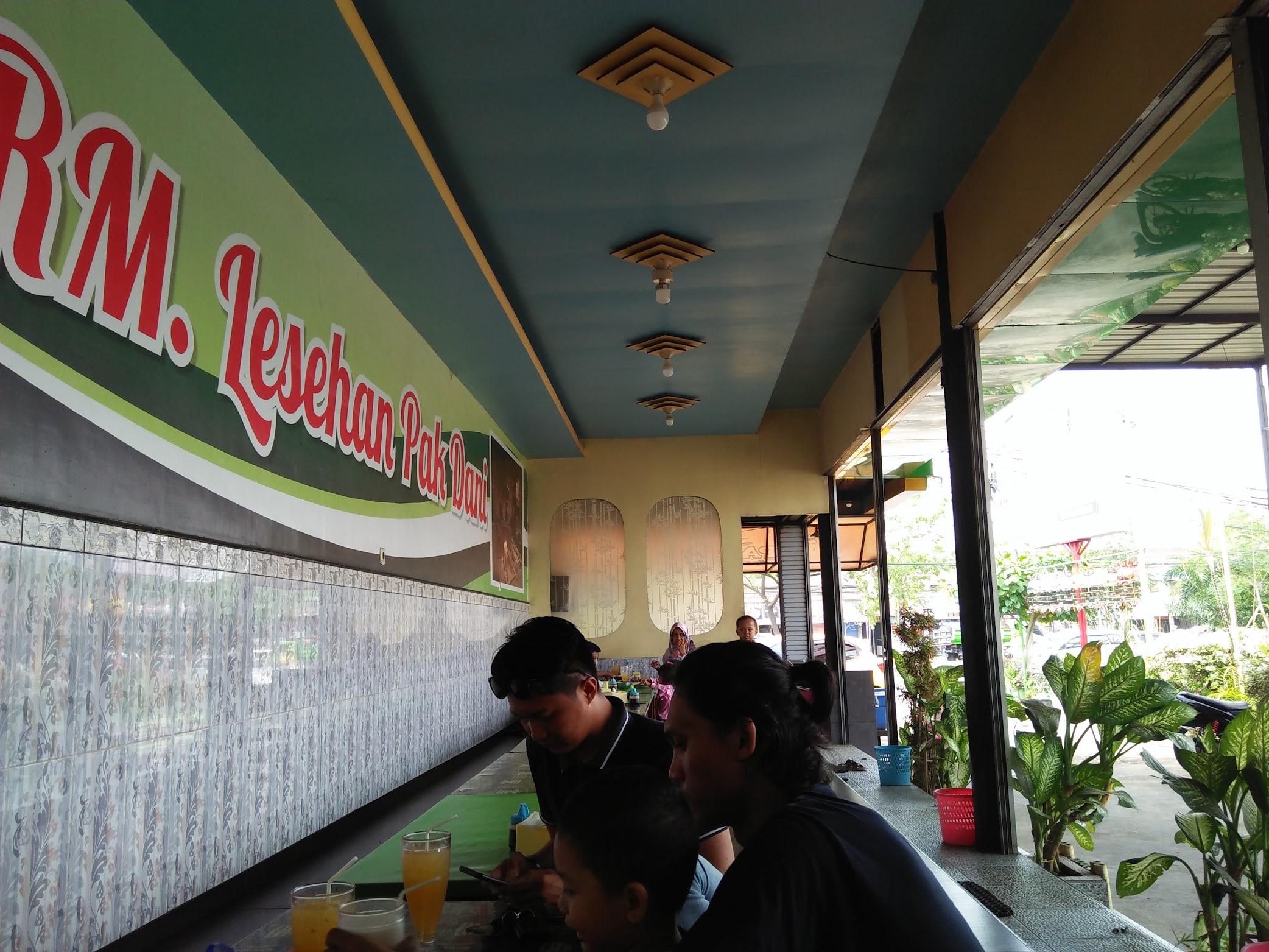Rumah Makan Lesehan Pak Dani 3 review