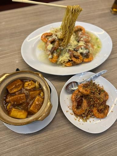 https://horego-prod-outlets-photos.s3.ap-southeast-3.amazonaws.com/horego.com/tanah-abang/restaurant/hongkong-sapo-seafood-citywalk-sudirman/review/thumbnail/af1qipn_lq5l85yoezsnkvonenuwnd3hb8vtp4n2ldr7.jpg