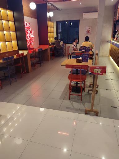 https://horego-prod-outlets-photos.s3.ap-southeast-3.amazonaws.com/horego.com/tanah-abang/restaurant/kumaw-benhill-jakarta-pusat/review/thumbnail/af1qipnlx40cpb9-lvkyg01ckbboypfvlegnk5esorge.jpg