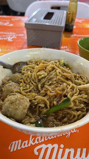Mie Keriting Luwes review
