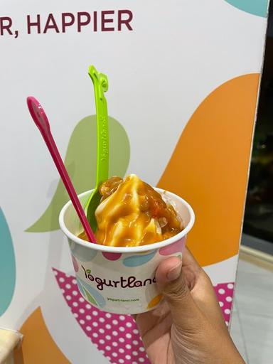 https://horego-prod-outlets-photos.s3.ap-southeast-3.amazonaws.com/horego.com/tanah-abang/restaurant/yogurtland-cafe/review/thumbnail/af1qipoz-oreb5nyixjwtpgdpqmbz5ugtuaavsaxfbxe.jpg