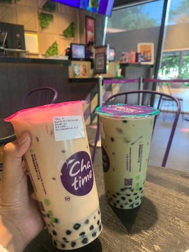 https://horego-prod-outlets-photos.s3.ap-southeast-3.amazonaws.com/horego.com/tangerang/cafe/chatime-bsd-the-breeze/review/thumbnail/af1qipp41u7enc_onbfcxzrzwcjegdklszxuic6pouqw.jpg