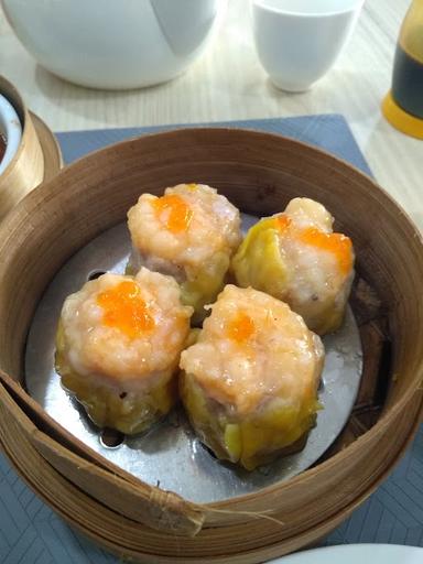 https://horego-prod-outlets-photos.s3.ap-southeast-3.amazonaws.com/horego.com/tapos/restaurant/the-good-dim-sum/review/thumbnail/af1qipmmh9t6zead1qv38dkdwpzhezrzmfxadrtev8z3.jpg