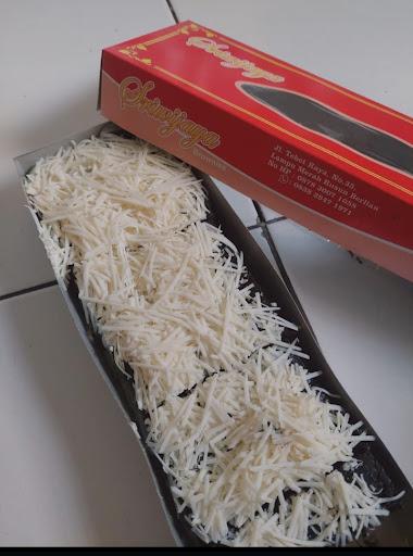 https://horego-prod-outlets-photos.s3.ap-southeast-3.amazonaws.com/horego.com/tebet/bakery/toko-kue-sriwijaya/review/thumbnail/af1qipmtawde4wxxbtr23rshbrpv1vwmyhhqybsjvi5b.jpg