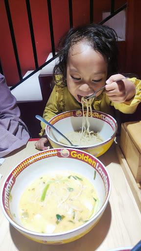 https://horego-prod-outlets-photos.s3.ap-southeast-3.amazonaws.com/horego.com/tebet/chinese-restaurant/golden-lamian-tebet/review/thumbnail/af1qipo58-1rsip77fgueyftfpgox_teez-jteiyrnwb.jpg