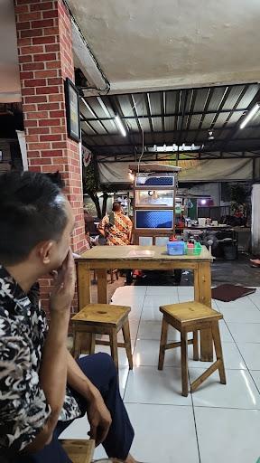 https://horego-prod-outlets-photos.s3.ap-southeast-3.amazonaws.com/horego.com/tebet/restaurant/bakmi-jogja-jap-mebo/review/thumbnail/af1qipm1jzqdgy6oozoy2y3ovjkaxxf7---2td7cuco3.jpg