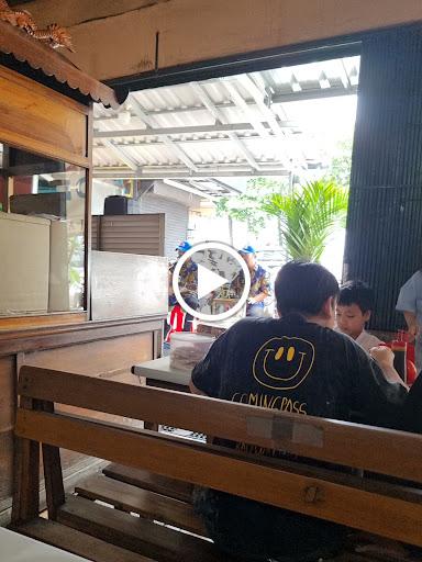 https://horego-prod-outlets-photos.s3.ap-southeast-3.amazonaws.com/horego.com/tebet/restaurant/sroto-eling-eling-banyumas/review/thumbnail/af1qipo8rth_ms18edx8ndh00xj_v1mtzfhimvovuzti.jpg